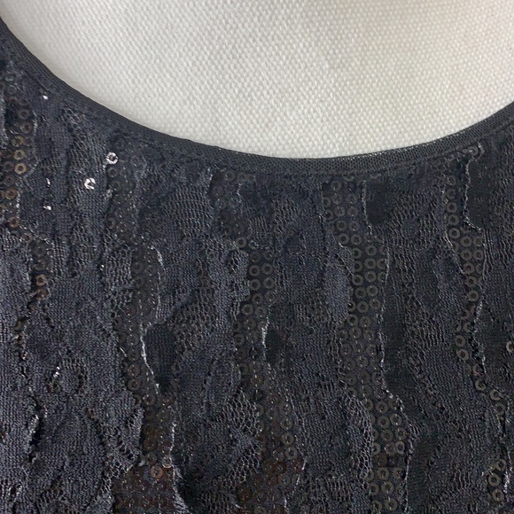 AUTHENTIC  alice+ olivia lace and sequin top pollover blouse size S - Picture 4 of 8